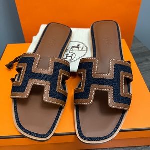 Hermes Oran sandals 37 denim and calfskin BNIB
